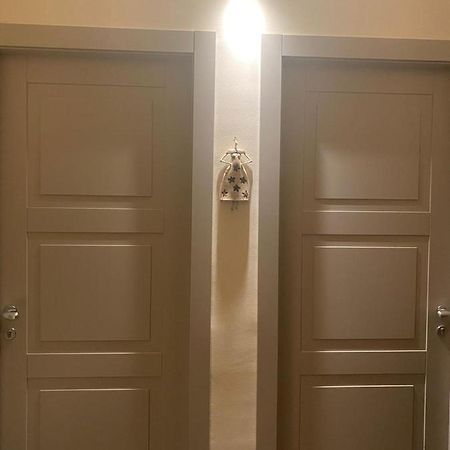 A Casa Di Ma & Gio Appartement Cagliari Buitenkant foto